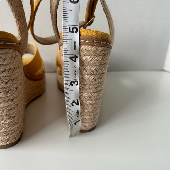 Soda Wedge Platform - Golden Yellow - Sz 7 - Picture 13 of 15